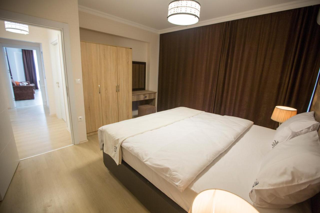 Black Rose Aparthotel Kasustu Ngoại thất bức ảnh