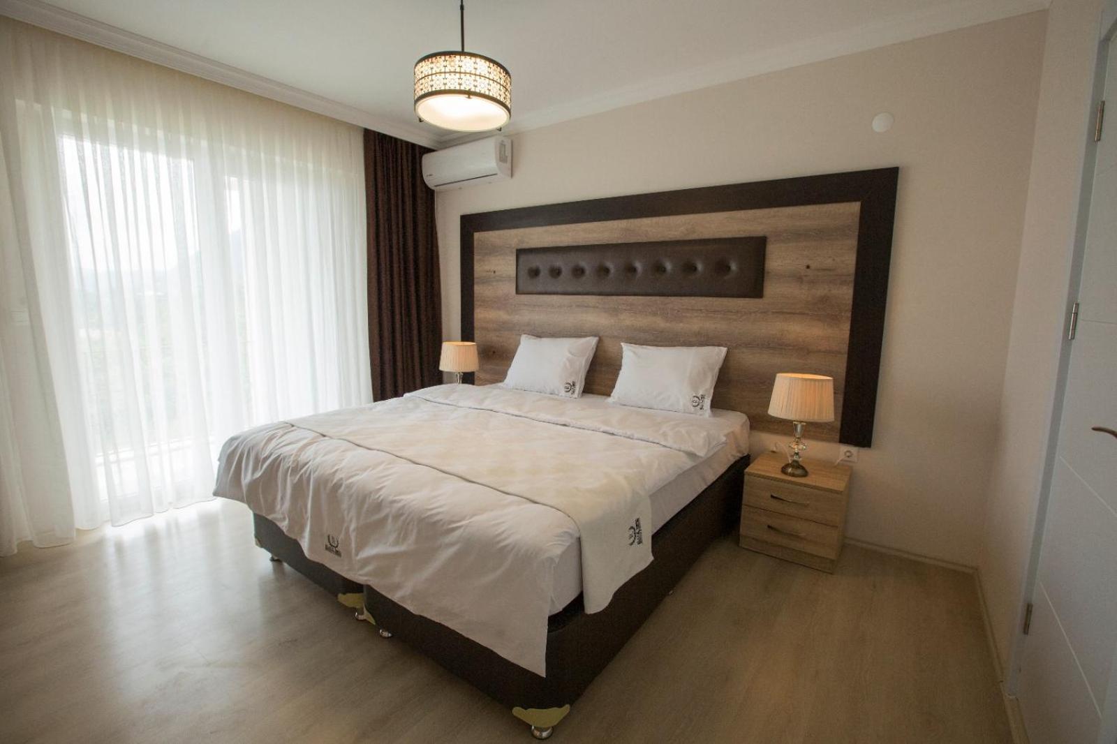 Black Rose Aparthotel Kasustu Ngoại thất bức ảnh